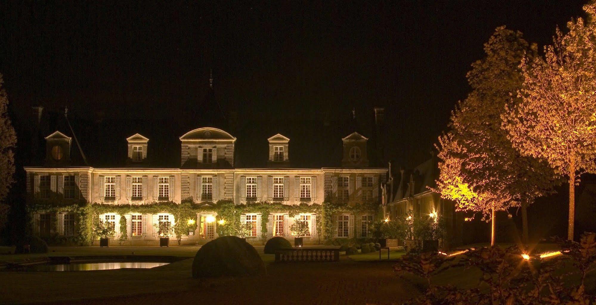 Chateau De Curzay Buitenkant foto